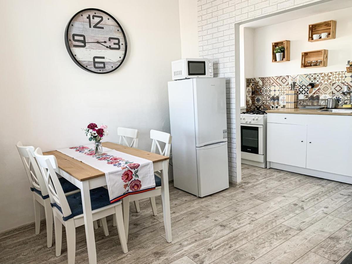 Charming Apartment In Paradise Called Bratislava Eksteriør bilde